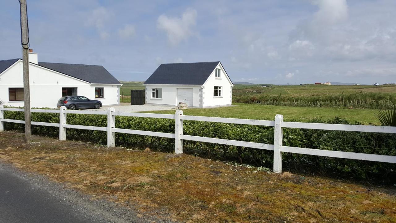 Villa Belderra Beach House à Belmullet Extérieur photo